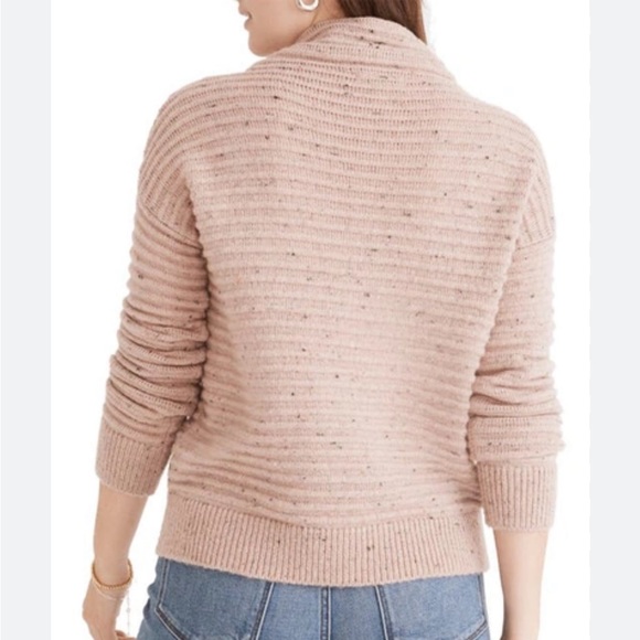 Madewell Donegal Belmont Mockneck Sweater in Coziest Yarn Size Medium - Picture 2 of 11